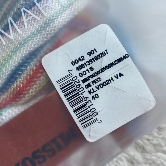 NWT Missoni Striped Halterneck OnePiece 40 (4) Small Rainbow Crochet Bikini Mare - Picture 12 of 16